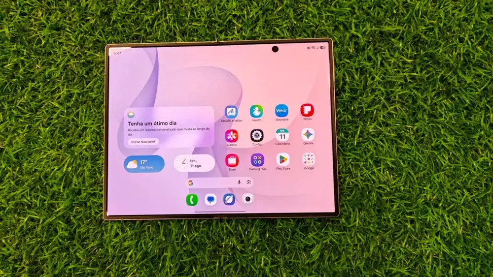 Samsung pode lançar 5 dobráveis em 2027; veja novidades