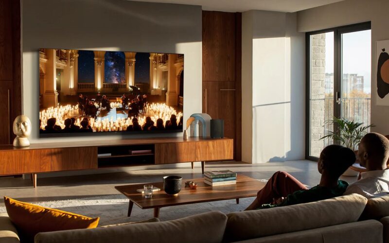 TCL revela ar-condicionado com descanso profundo e TV Mini LED