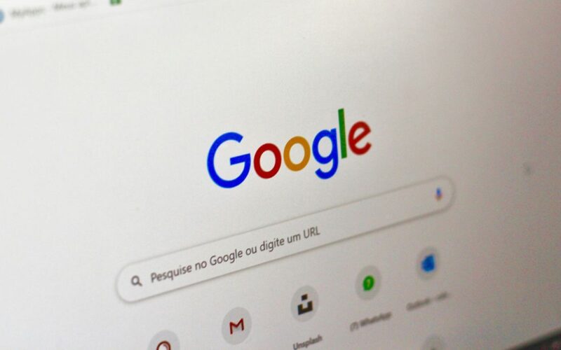 Chrome baixa 4GB de IA sem permissão