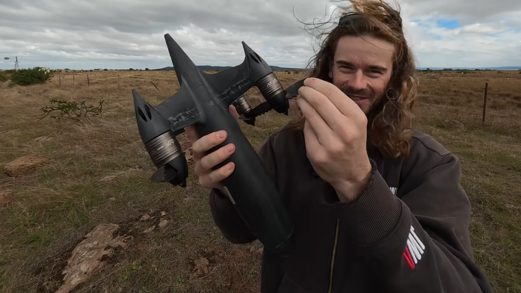 Drone com hélice serrilhada atinge 730 km/h e quebra recorde