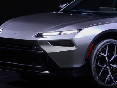 Honda revela protótipo de sedan que pode ser o novo Civic