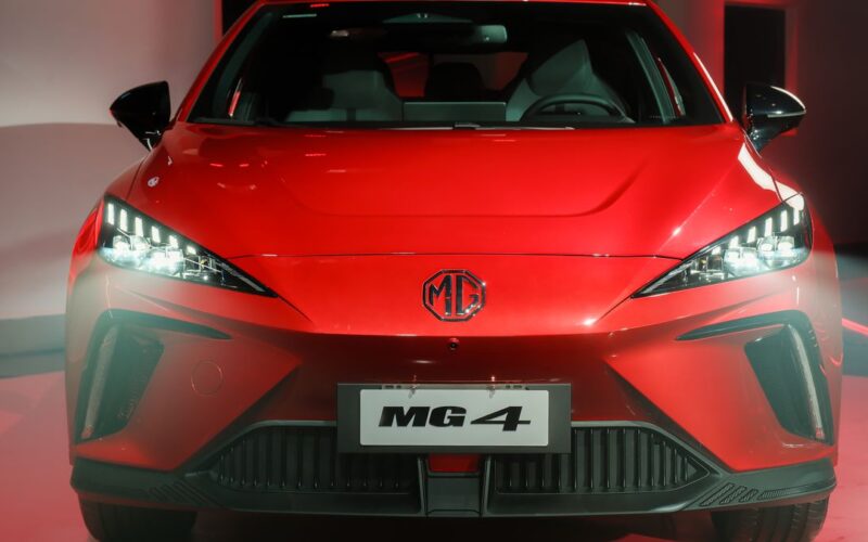 MG4: MG joga preços de hatch elétrico no chão para rivalizar com BYD