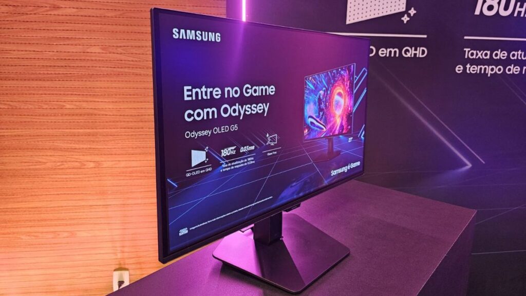 Samsung Odyssey G5 OLED 180Hz chega ao Brasil por R$ 3.199