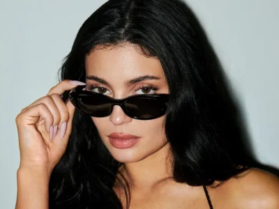 Kylie Jenner lança óculos inteligentes da Meta
