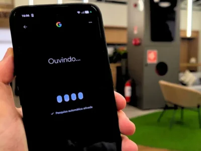 Google unifica busca por voz com Modo IA em nova interface
