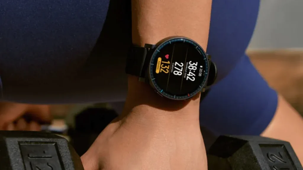 Amazfit Active Max: smartwatch rival do Garmin por R$ 741