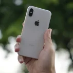 Apple alerta usuários de iPhone sobre spyware em 110 países